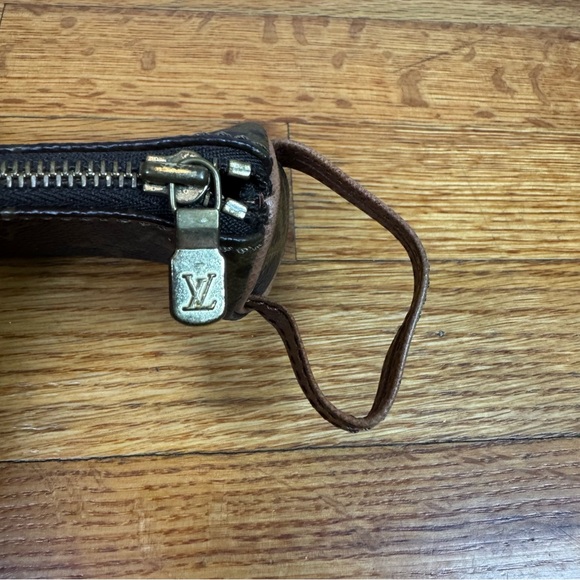 LV coin purse - Picture 2 of 3